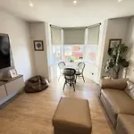 Merchants Quarters - Full Collection - Three In One - With Harbour And Sea Views - Free Roof Terrace With Sea And Harbour View And Location To Beaches Amenities Restaurants And Harbour *