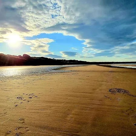 펜션 Merchants Quarters - Full Collection - Three In One - With Harbour And Sea Views, Roof Terrace And Location To Amenities 스카버러