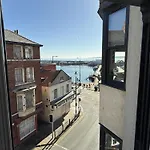 Merchants Quarters - Full Collection - Three In One - With Harbour And Sea Views - Free Roof Terrace With Sea And Harbour View And Location To Beaches Amenities Restaurants And Harbour *