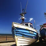 Merchants Quarters - Full Collection - Three In One - With Harbour And Sea Views - Free Roof Terrace With Sea And Harbour View And Location To Beaches Amenities Restaurants And Harbour * Скарборо