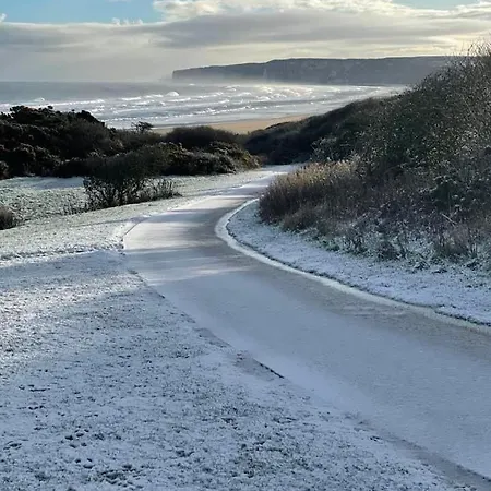 度假居 Merchants Quarters - Full Collection - All Three Apartments In One Booking - All With Harbour And Sea Views - Free Roof Top Terrace With Sea And Harbour View And Central Location To Beaches Amenities Restaurants And Harbour