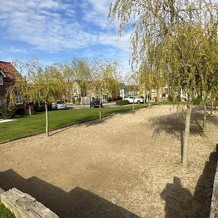 Merchants Quarters - Full Collection - Three In One - With Harbour And Sea Views, Roof Terrace And Location To Amenities Tatil Evi *