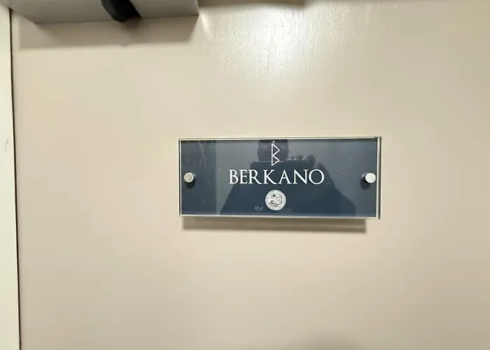 Merchants Quarters - Full Collection - Three In One - With Harbour And Sea Views - Free Roof Terrace With Sea And Harbour View And Location To Beaches Amenities Restaurants And Harbour Semesterbostad Scarborough
