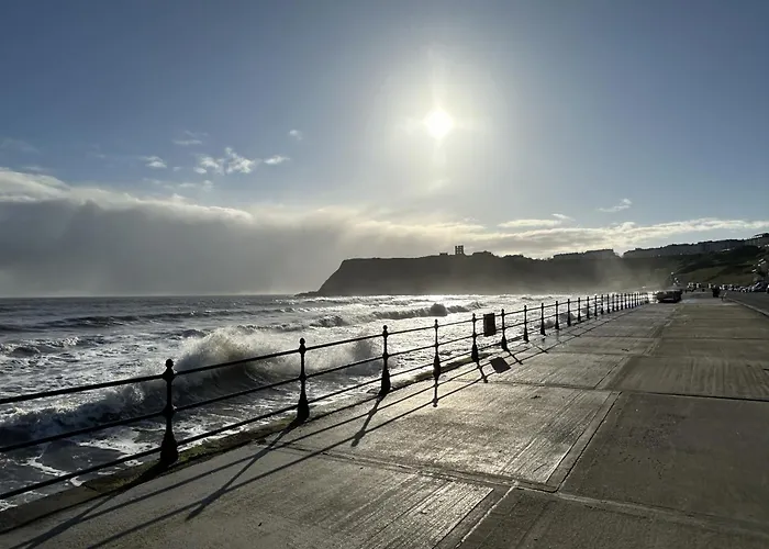 Merchants Quarters - Full Collection - Three In One - With Harbour And Sea Views - Free Roof Terrace With Sea And Harbour View And Location To Beaches Amenities Restaurants And Harbour * Scarborough