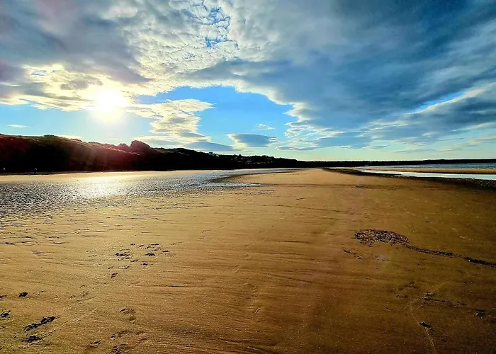 Semesterbostad Merchants Quarters - Full Collection - Three In One - With Harbour And Sea Views - Free Roof Terrace With Sea And Harbour View And Location To Beaches Amenities Restaurants And Harbour Scarborough